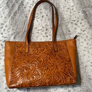 Patricia Nash Tooled Leather tote/purse.